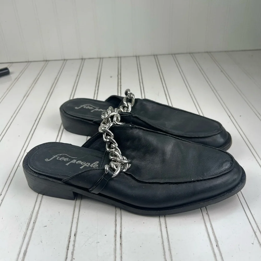 Free People Black Leather Vida Mules Chain-Detail Mule Loafers Women’s Size 9.5 - Picture 2 of 10